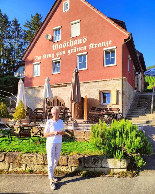 Im Krug zum grünen Kranze_b